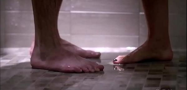  Priyanka Chopra hot Bathroom scene in Quantico